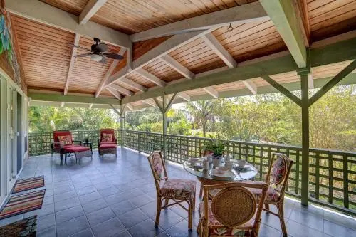 Hale Ki'i Maka Manu home