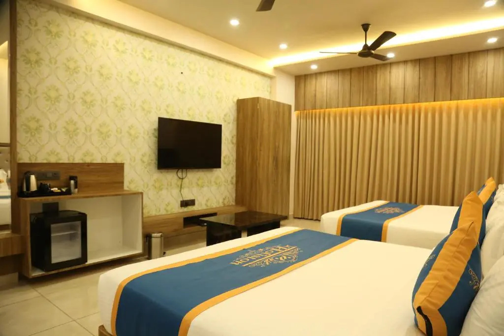Royal room