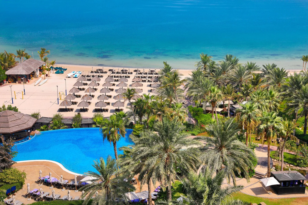 Отель Le Méridien Mina Seyahi Beach Resort & Waterpark — фото