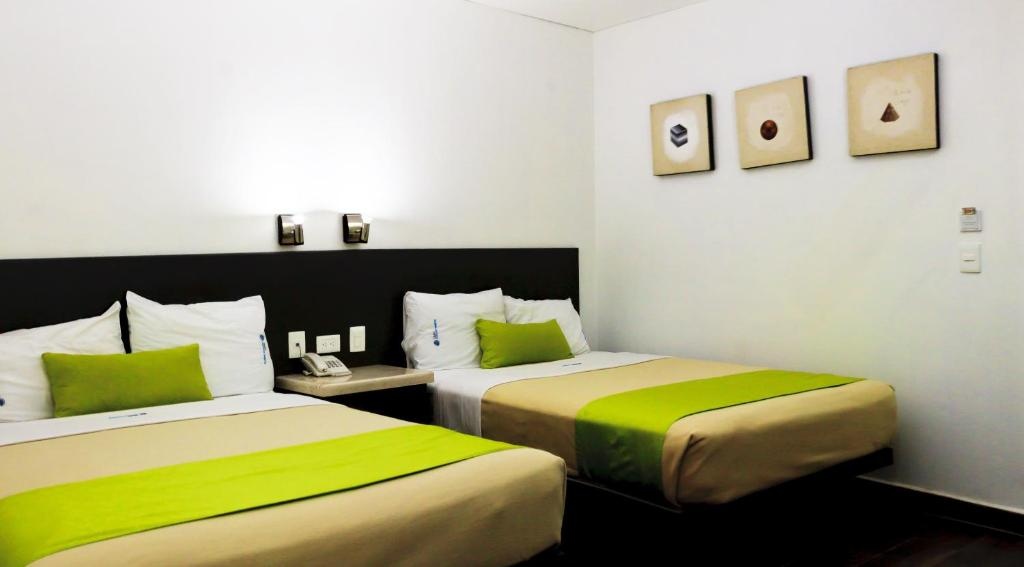 Standard Quadruple room with balcony