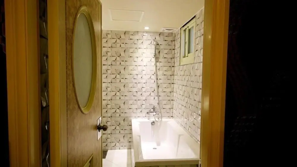 Golden Home Hotel - Chambres
