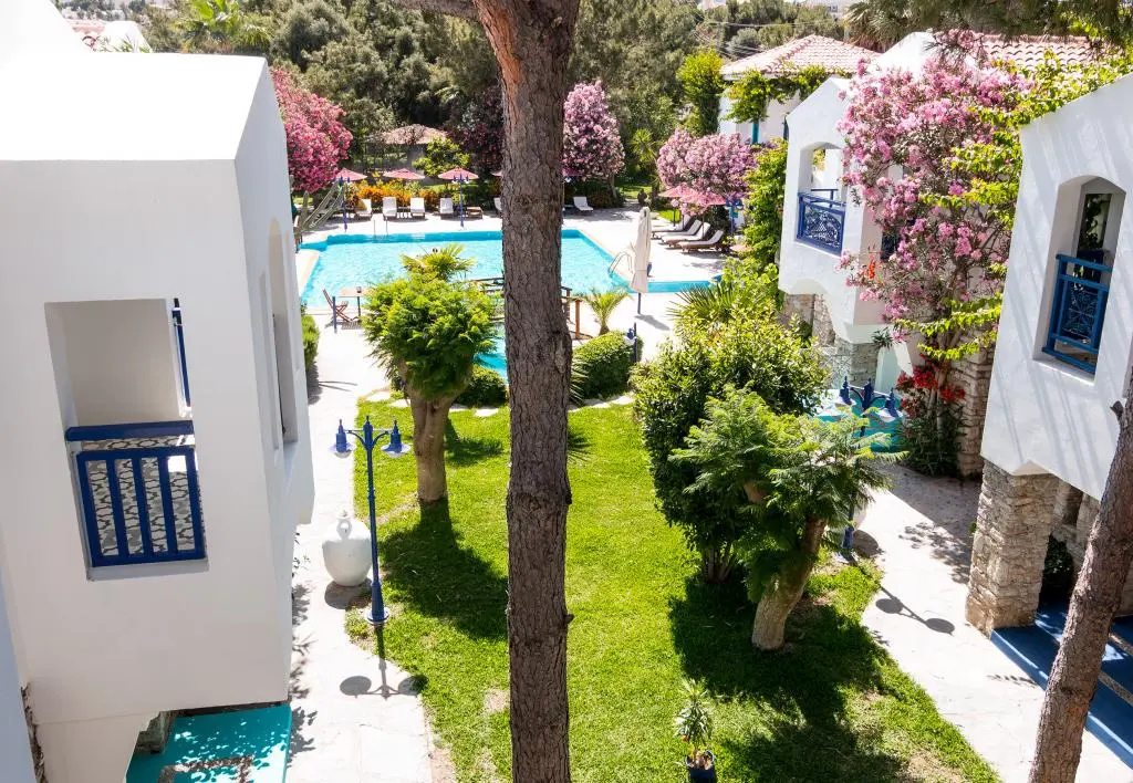 Hotel photo 11