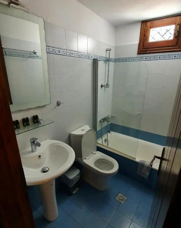 Double Studio with balcony and with sea view (full double bed)