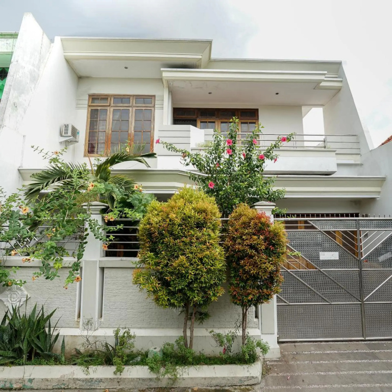Bumi Banyu Bening Syariah in Surabaya