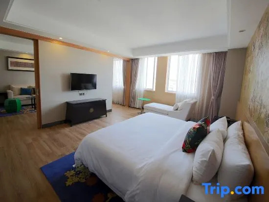 1 Bedroom Business Suite