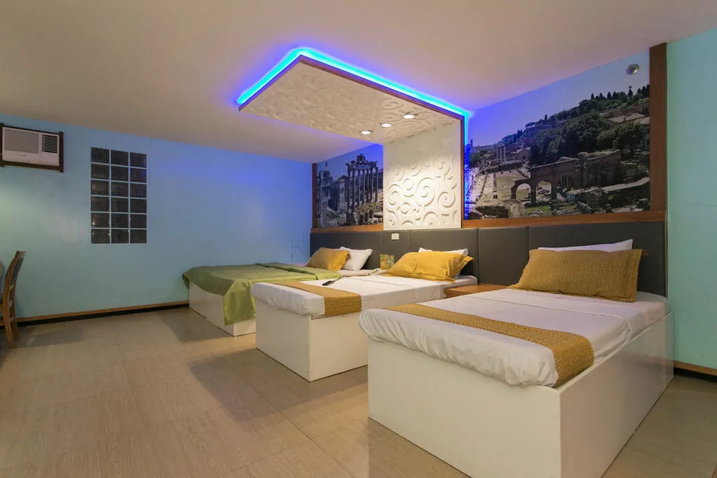 Standard Family room