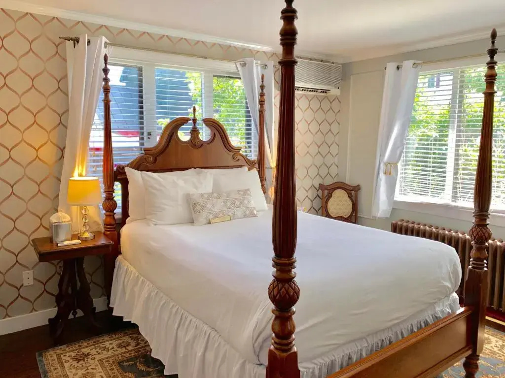 Ivy Manor Inn Village Center - Chambres