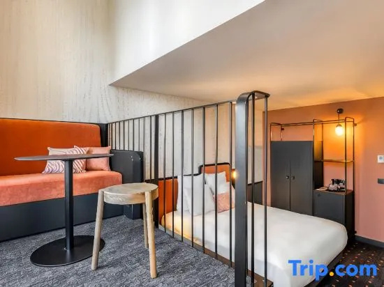Superior Double room (full double bed)