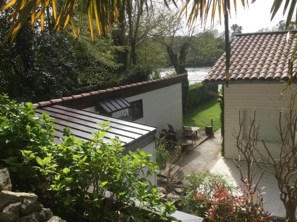 Bungalow