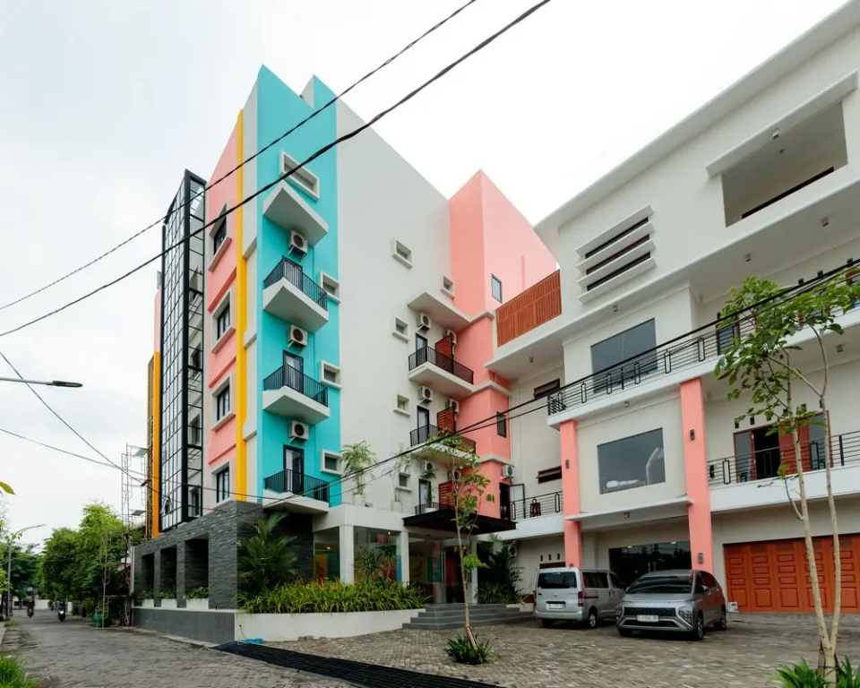 Sans Hotel 88 Andalan Surabaya By Reddoorz