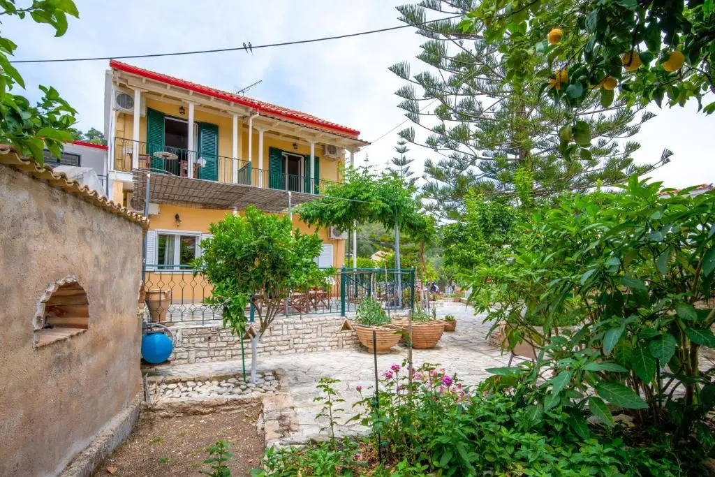 Standard Villa