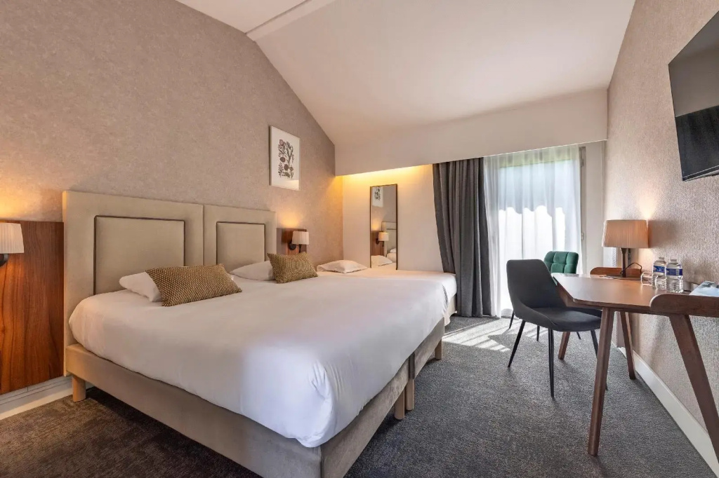 Le relais fleuri, Hôtel et restaurant Logis - Avallon - Général