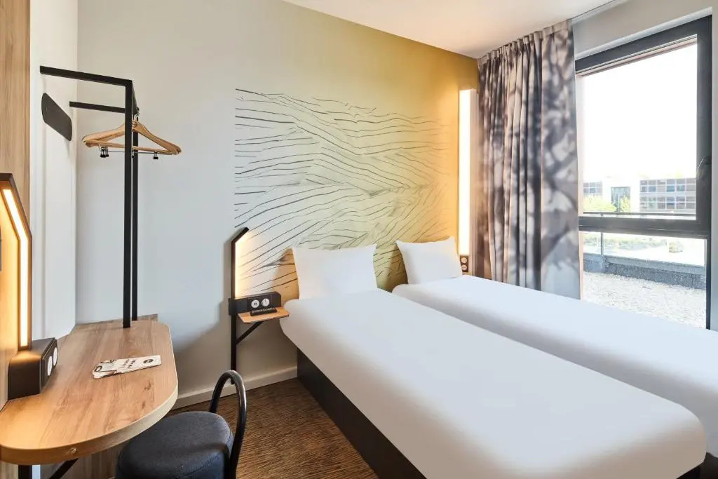 Double room (twin beds)