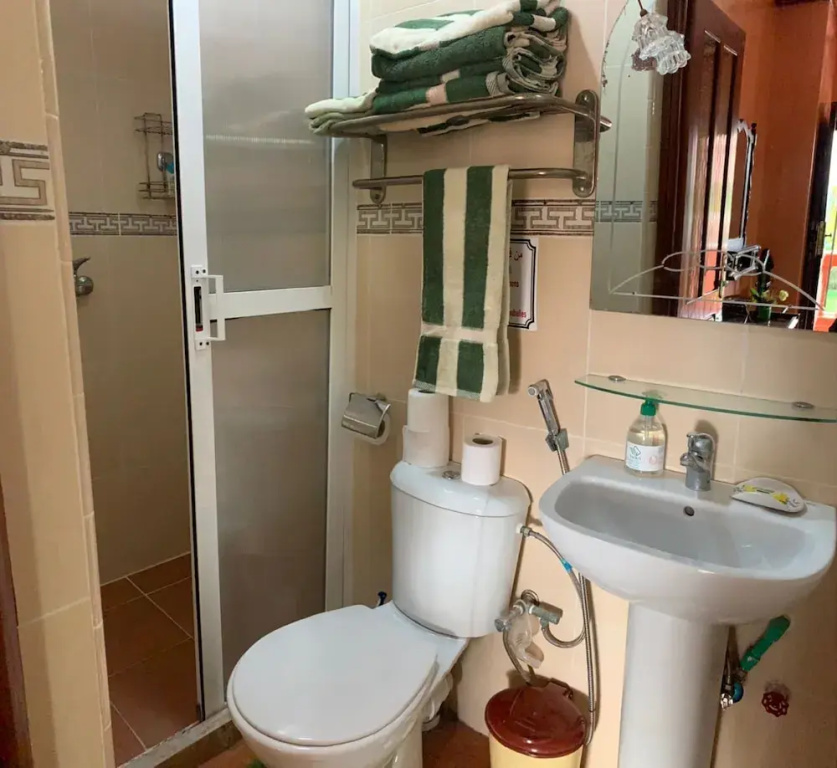 Economy Double room (twin beds)