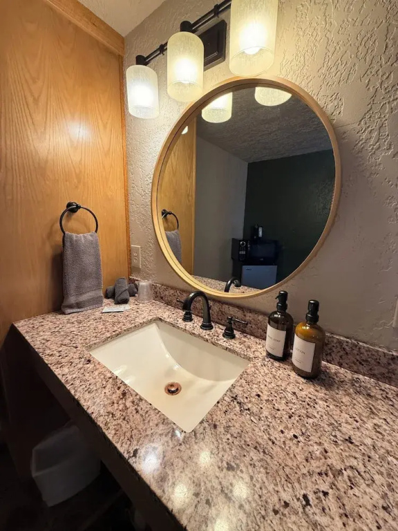Deluxe Quadruple room with mountain view