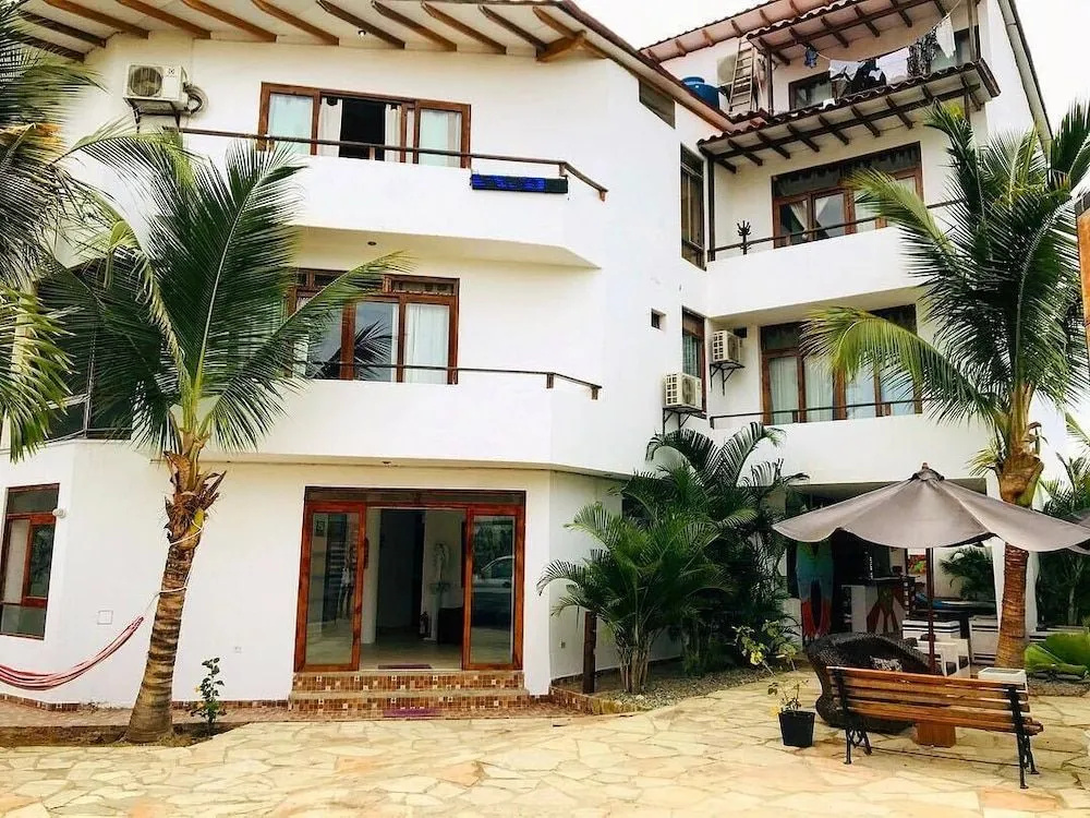 Hotel Burgués Mancora