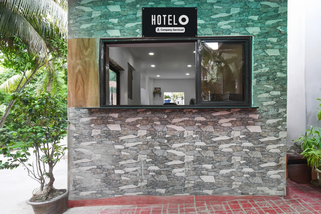 OYO 8812 White Palace Hotel & Resort New Alipore