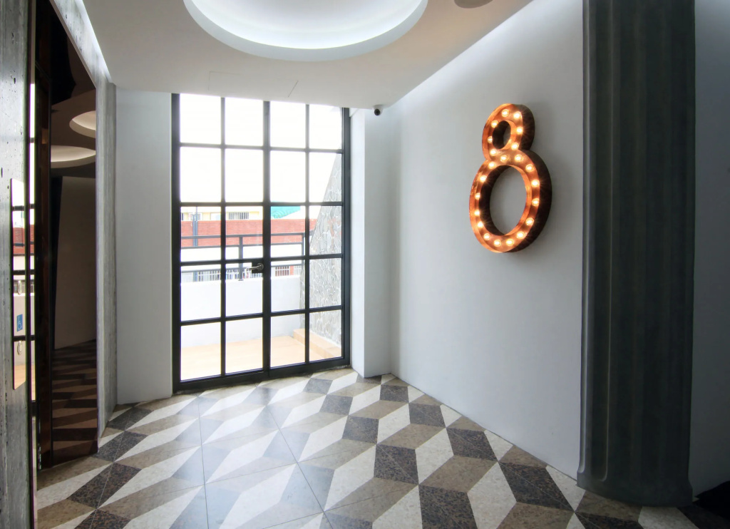 BlueSky Hotel - Général