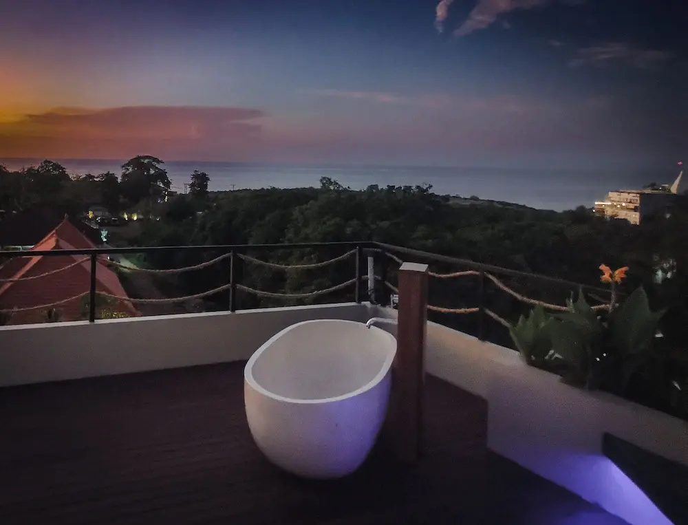 Samstiti Pool Suites Bingin Beach