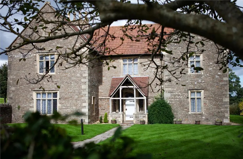 Thornbury Lodge