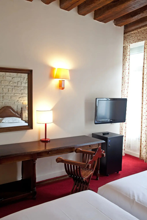 Grand Tonic Hôtel & SPA Paris 27