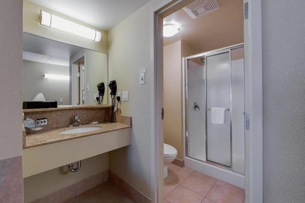 Country Inn & Suites by Radisson, Niagara Falls, ON - Chambres