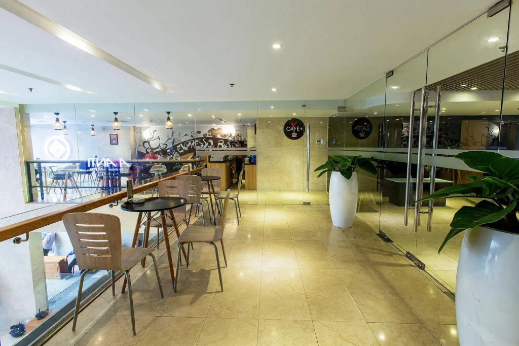 Avanti Hotel - Général