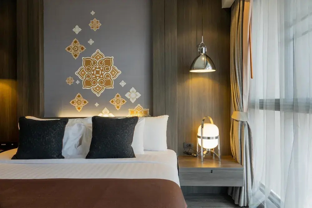 Suite with balcony