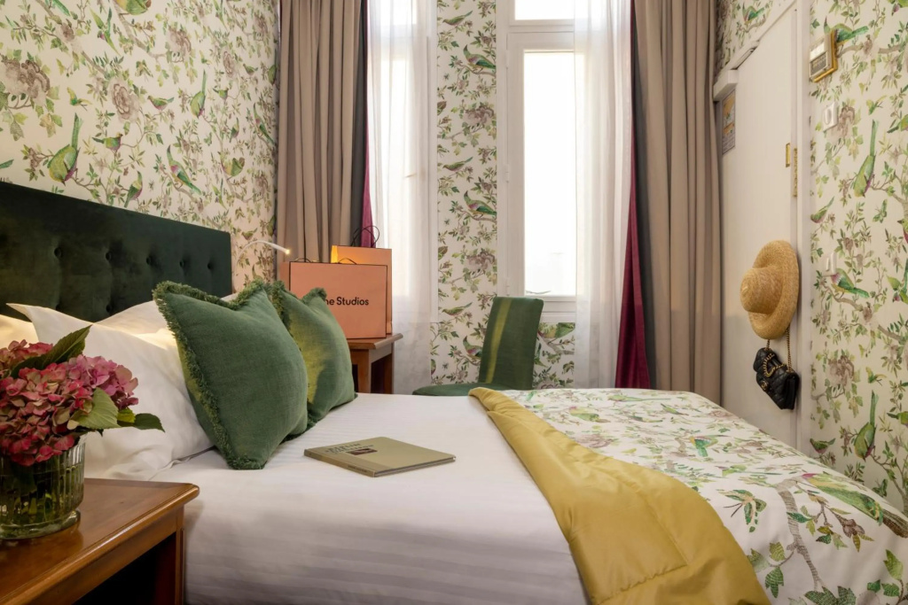 Отель Le Regent в Париже