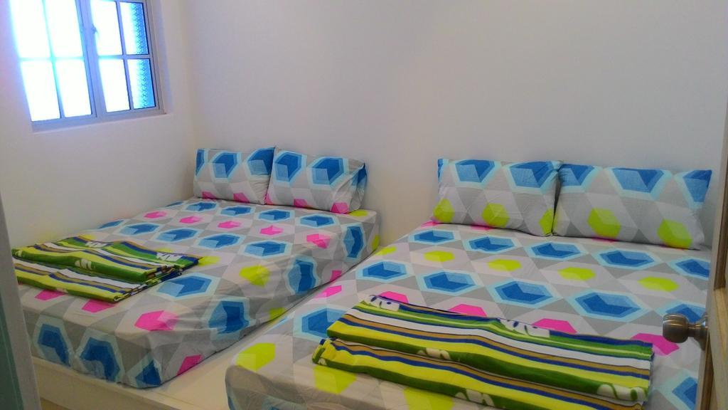 Fastbook Sun Moon City Home