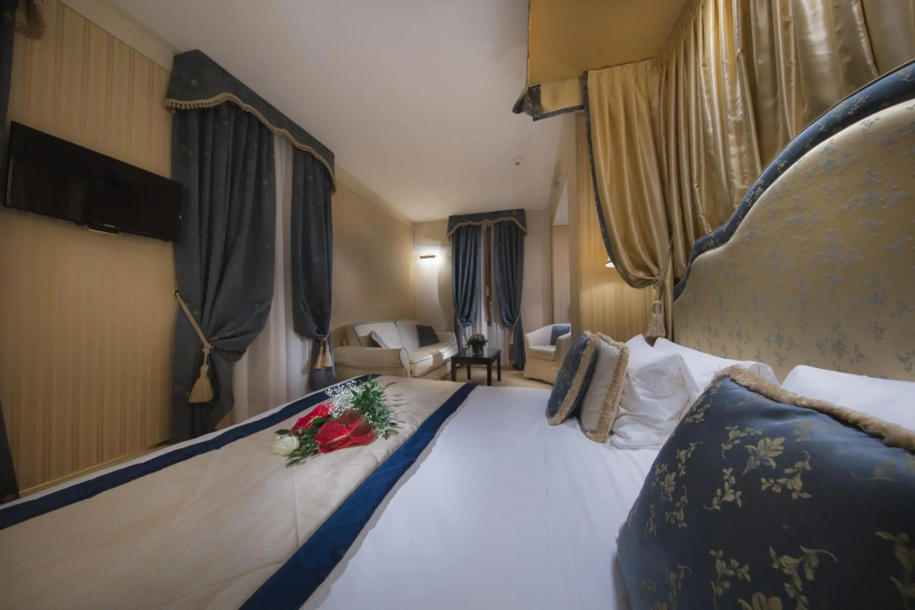 Hotel photo 38