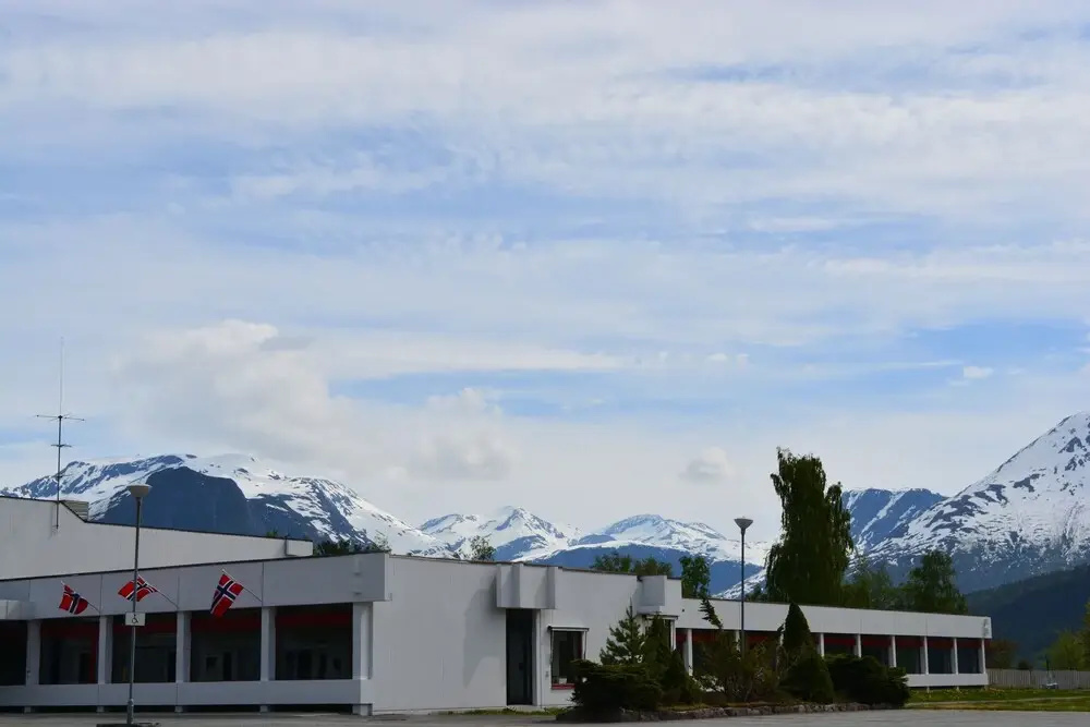 Isfjorden Turisthotell & motell