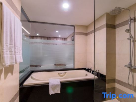 Minh Toan Galaxy Hotel
