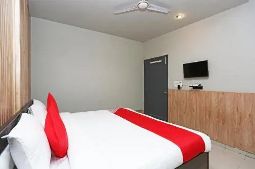 K-town Regency By OYO Rooms