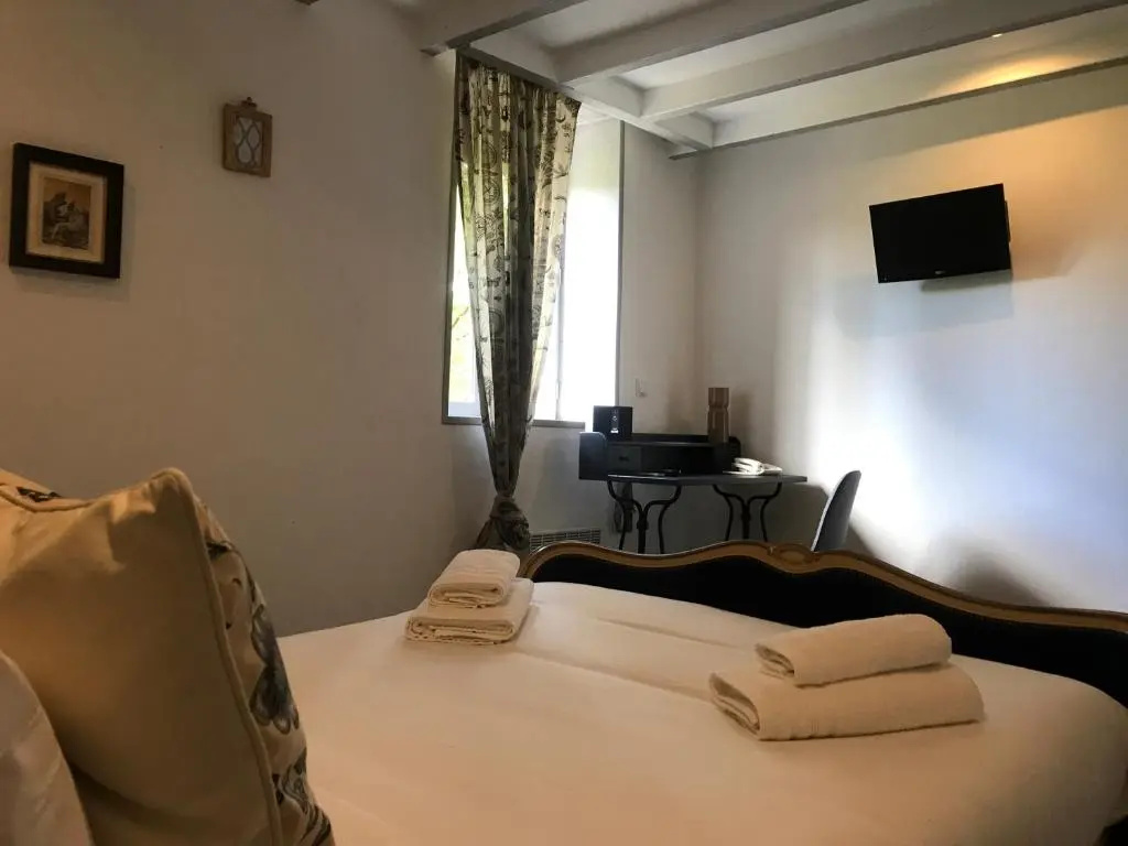Hôtel Bien-Etre Aux Cyprès de Marquay - Chambres