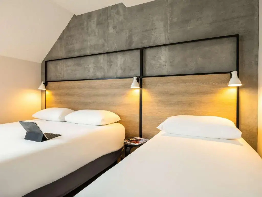Voir la photo 2 — ibis Bordeaux Nord Carbon Blanc
