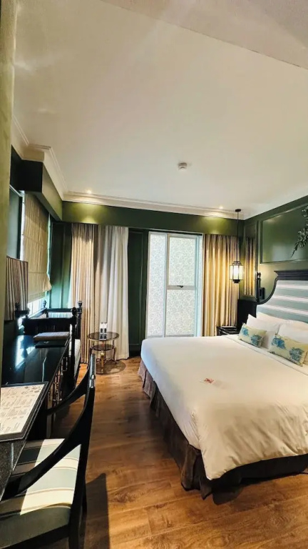 Classic room