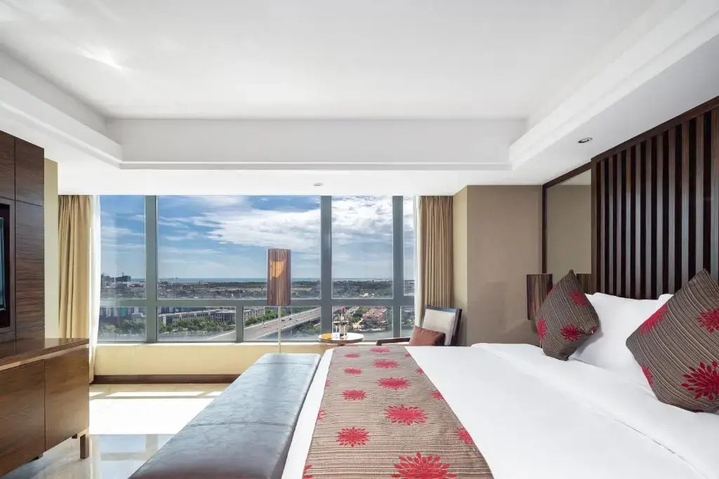 New Yantai Hotel — фото 4