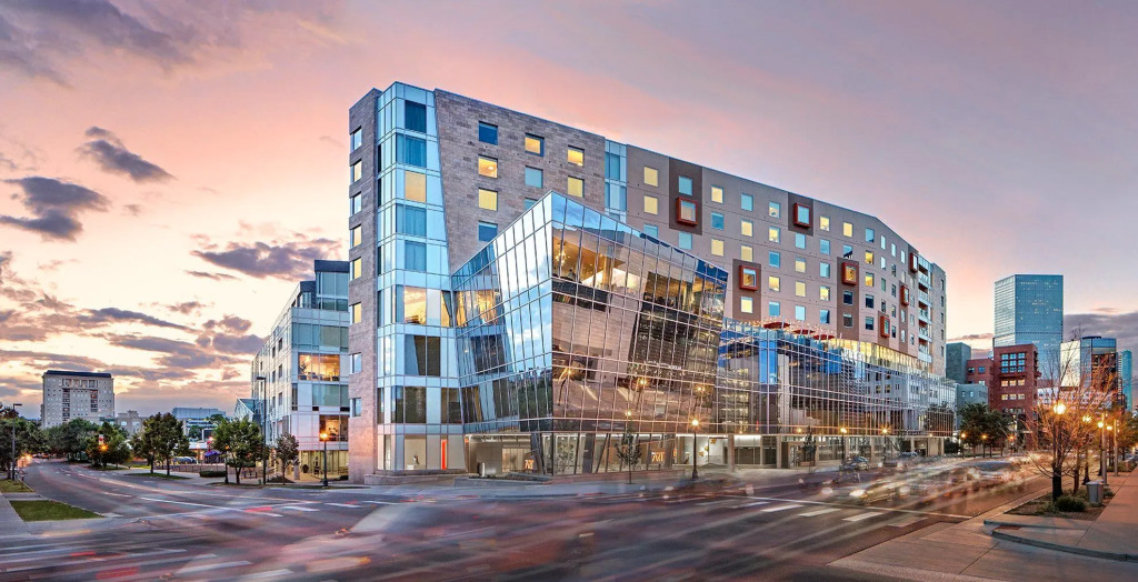 豪華四人房，配有雙人床