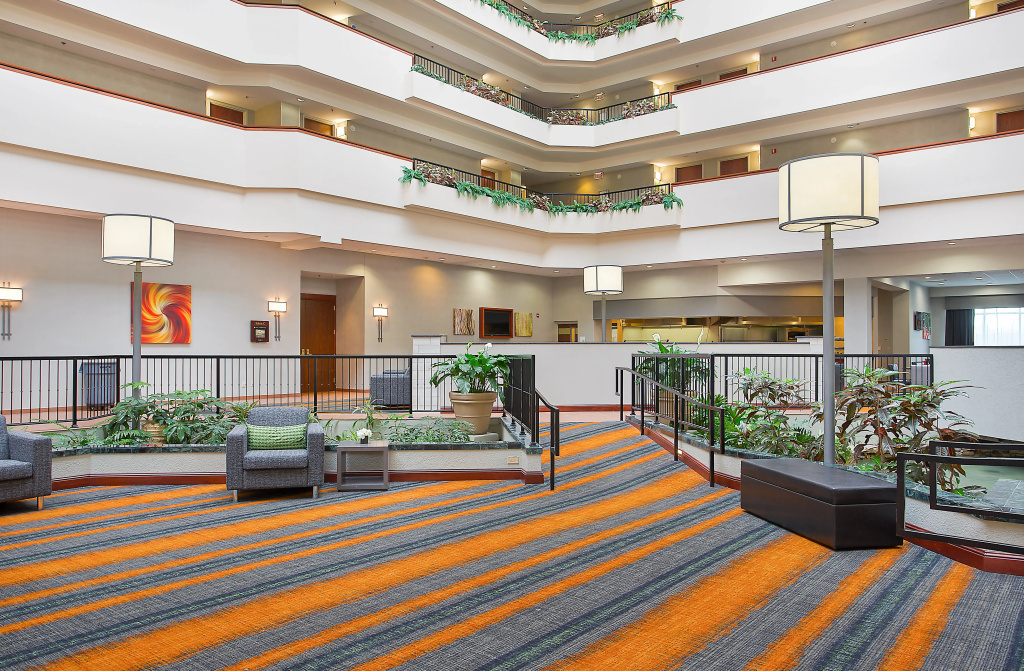 Holiday Inn University Plaza-Bowling Green by IHG - Général
