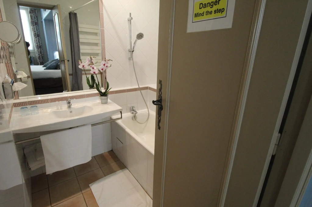 Premium room