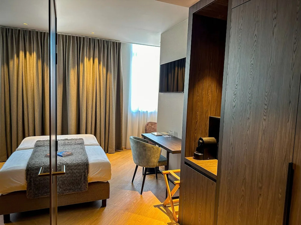 Standard Double room (twin beds)
