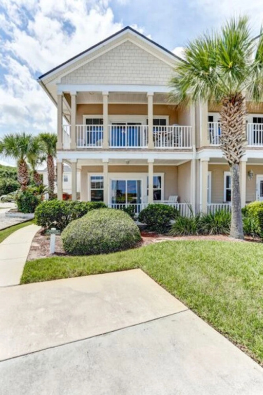 211 S. Fletcher - 3 Br Townhouse