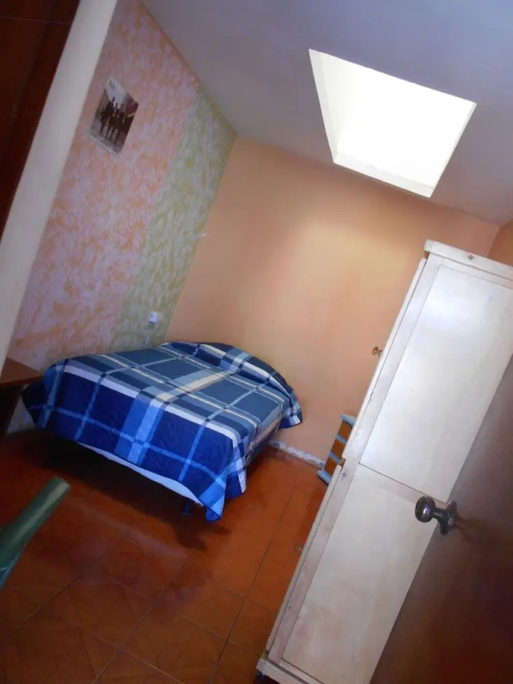 Economy room