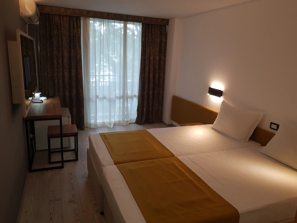 Hotel photo 32