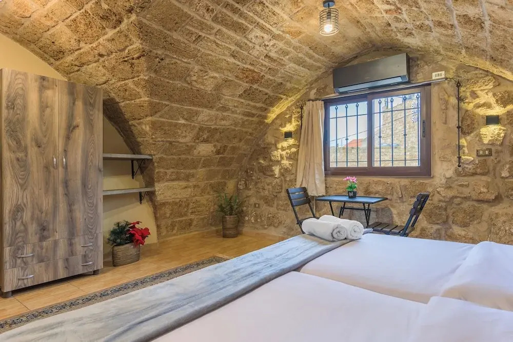 Timberwood Studio in Batroun - фото 17