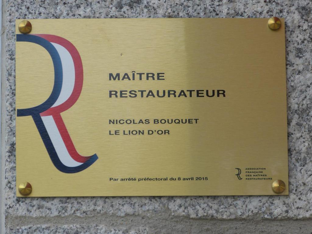 Отель le lion d'or в Сен-Шели-д'Апше