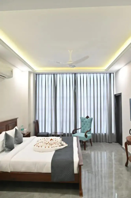 Superior room