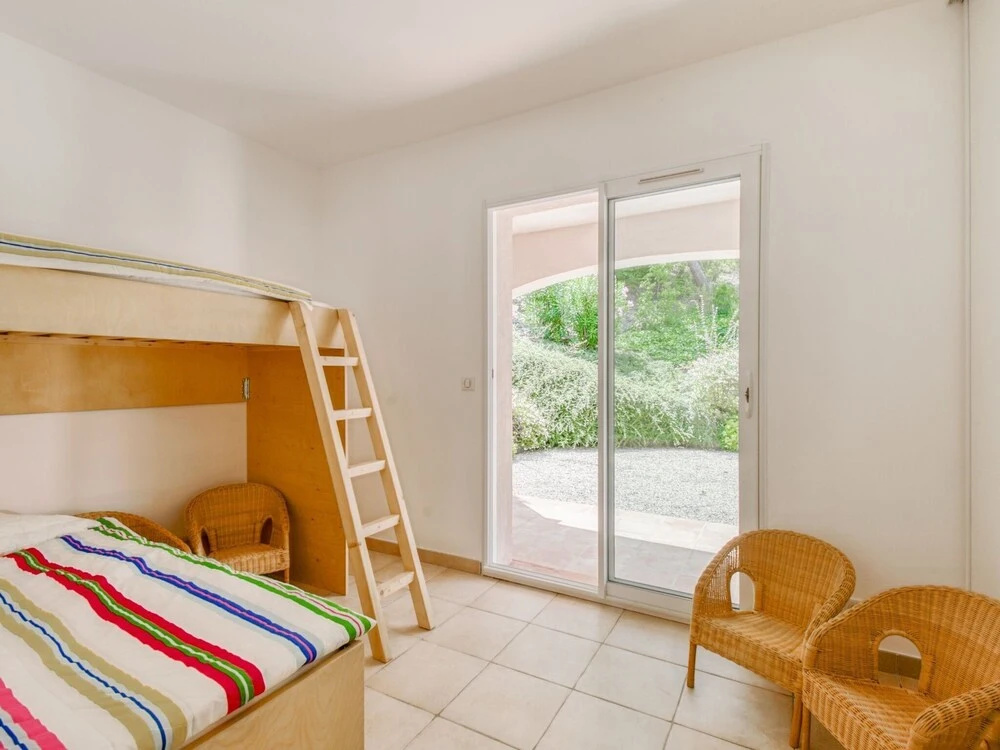 Voir la photo 3 — Villa in Le Muy With Private Pool & Forest