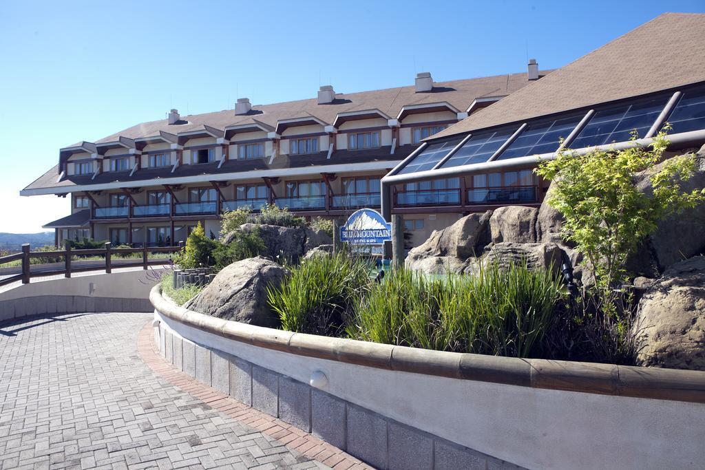 Blue Mountain Resort & Spa image